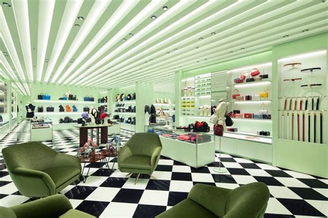 prada boutique near me